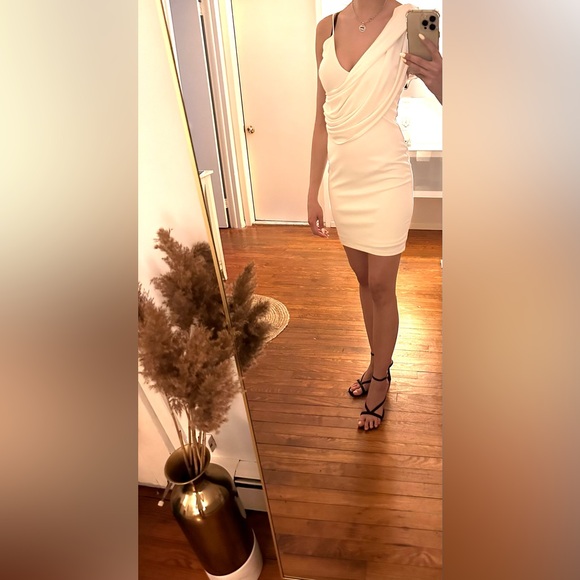 🆕Asos white dress - Picture 5 of 5